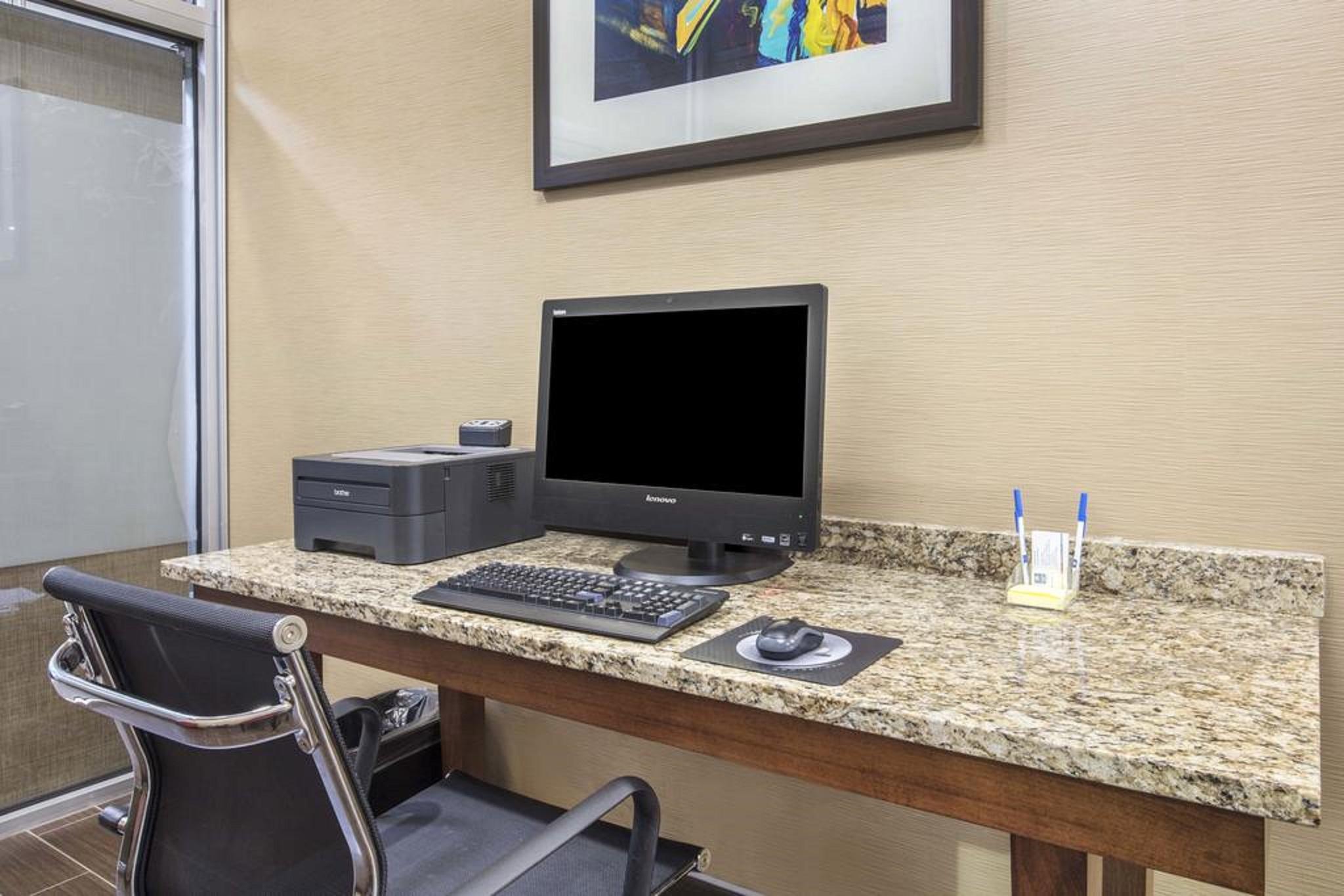 Comfort Inn Memphis Downtown Екстериор снимка