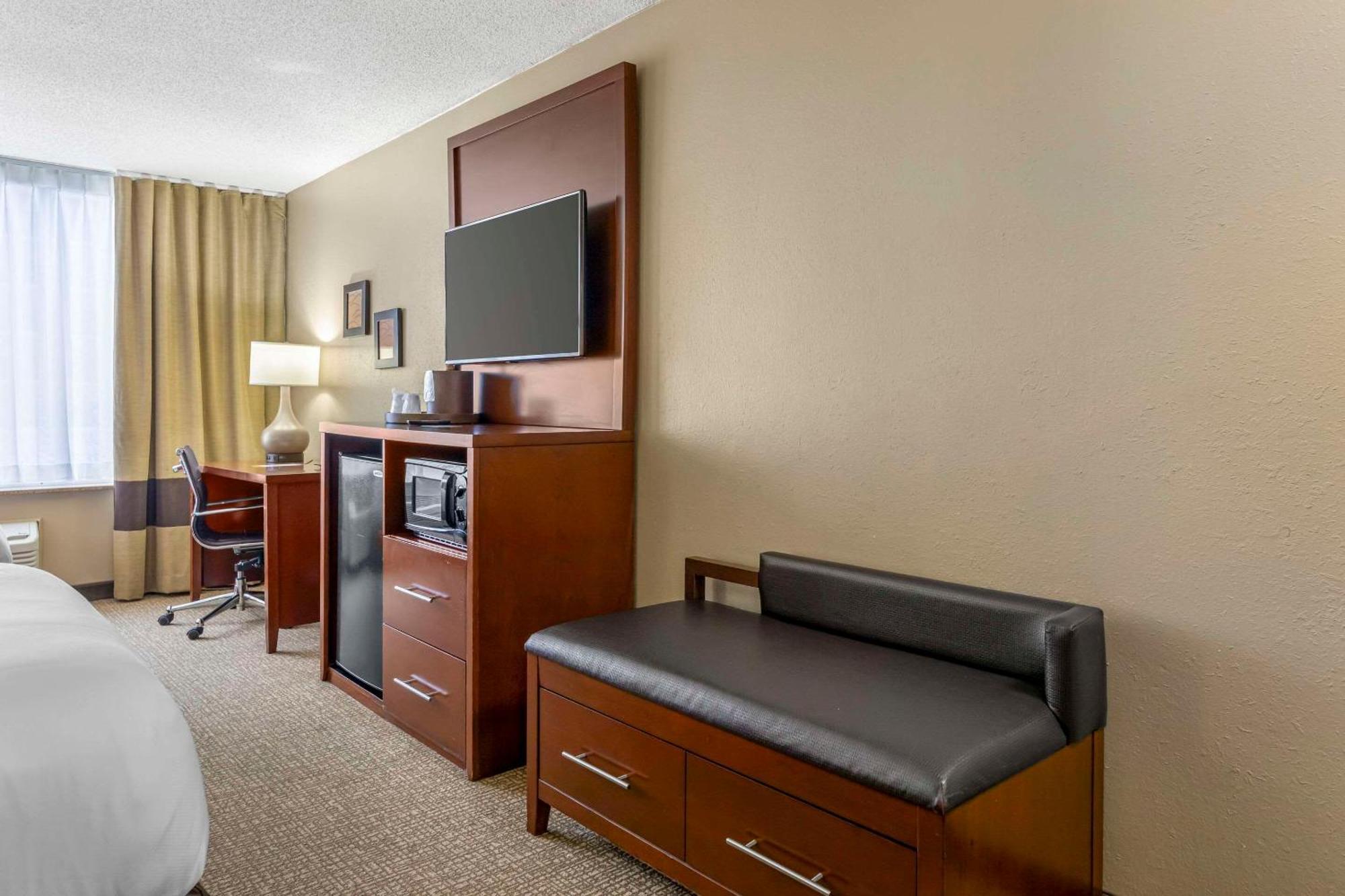 Comfort Inn Memphis Downtown Екстериор снимка