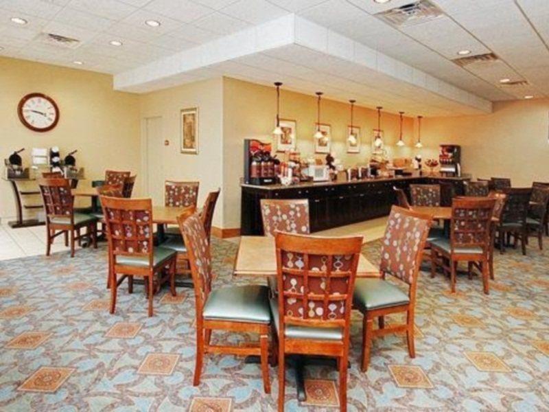 Comfort Inn Memphis Downtown Ресторант снимка